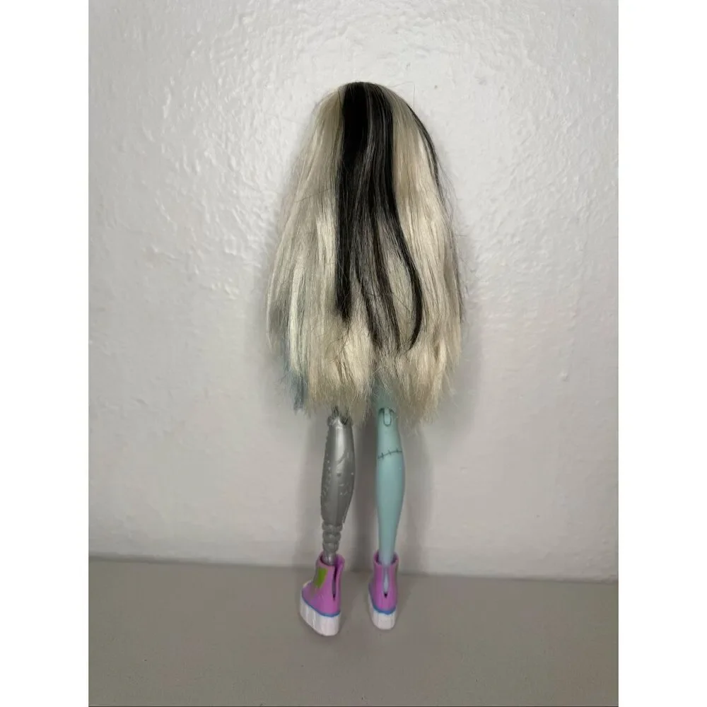 Monster High Frankie Stein Fashion Doll‎ Clothing & Shoes